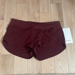 Brand new Lululemon 2.5” Speed Up Short